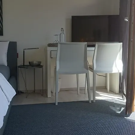 Bed and Breakfast K82 & Kirchentellinsfurt