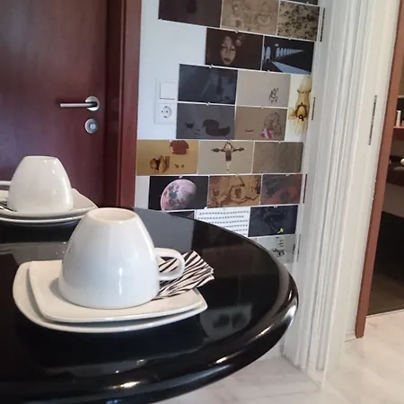 K82 & Bed and breakfast Kirchentellinsfurt