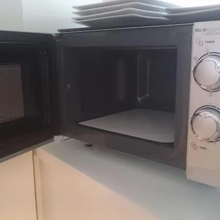 ベッド・アンド・ブレックファスト K82 & 4*