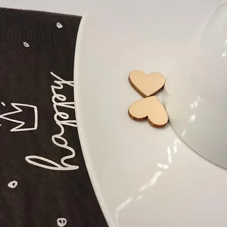 K82 & לינה וארוחת בוקר 4*