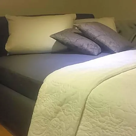 Bed & Breakfast K82 &