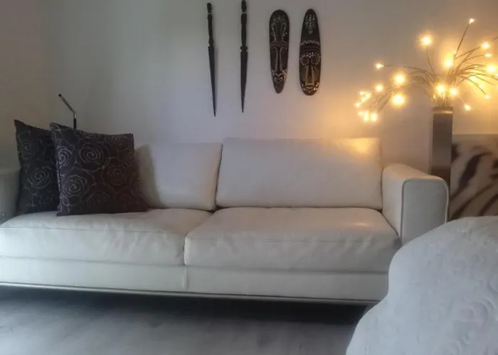 לינה וארוחת בוקר K82 &