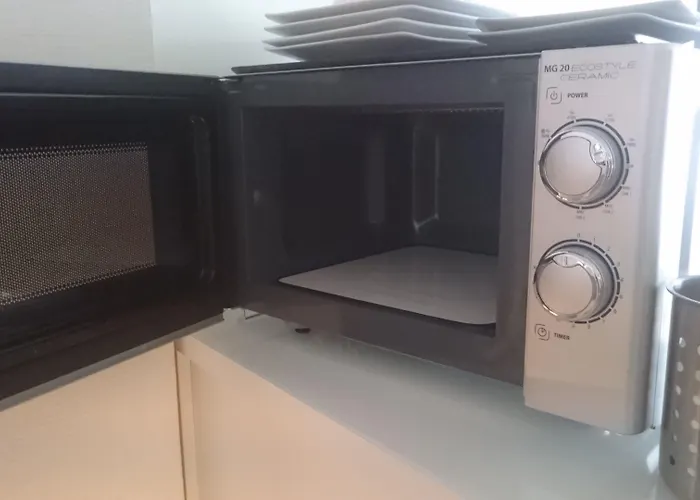 לינה וארוחת בוקר K82 & 4*