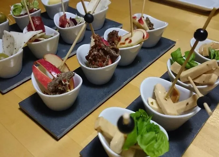 K82 & לינה וארוחת בוקר Kirchentellinsfurt