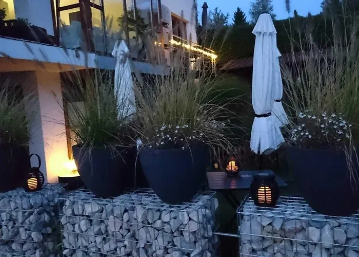 לינה וארוחת בוקר K82 &